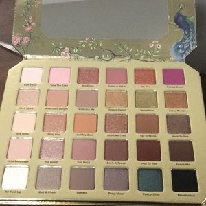 Too face natural lust eyeshadow palette